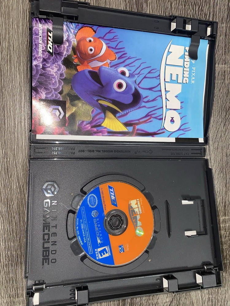 Finding Nemo Player's Choice (Nintendo GameCube, 2004)
