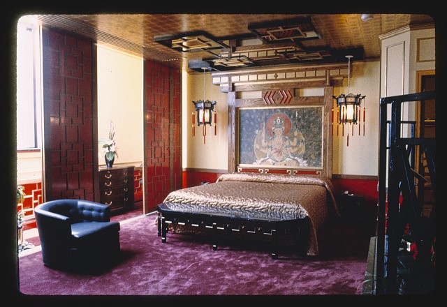 Photo:Atlantic City New Jersey Sands Plaza Club Bedroom 1900s Interior