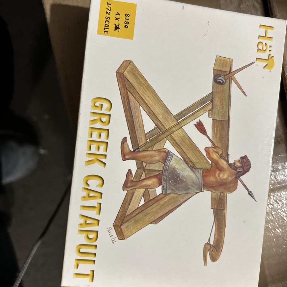 Hat Greek Catapults - Plastic Model Weapon Kit - 1/72 Scale - #8184