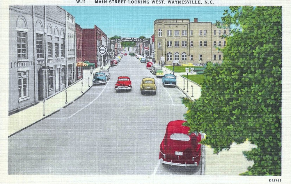 c1940s Waynesville North Carolina NC Main Street Looking West Linen UNP Postcard