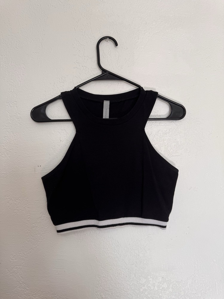 Women's Black & White Pullover Activewear Crop Top, Solid, Size S