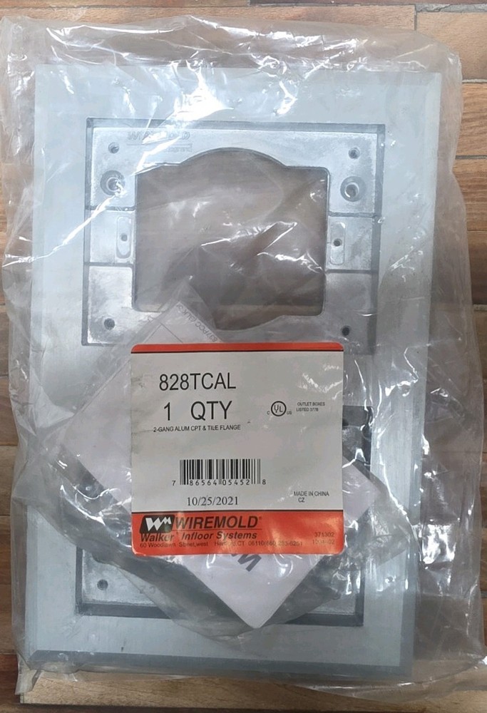 Walker Wiremold 828Tcal, 2 Gang,  Aluminum, Cpt & Tile Flange