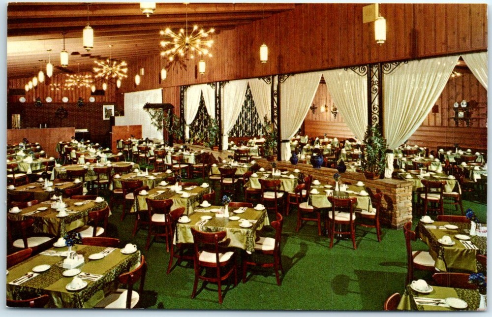 Redwood Inn of Kankakee - Superb Smorgasbord - Rt. 52 at Interstate 57, Illinois