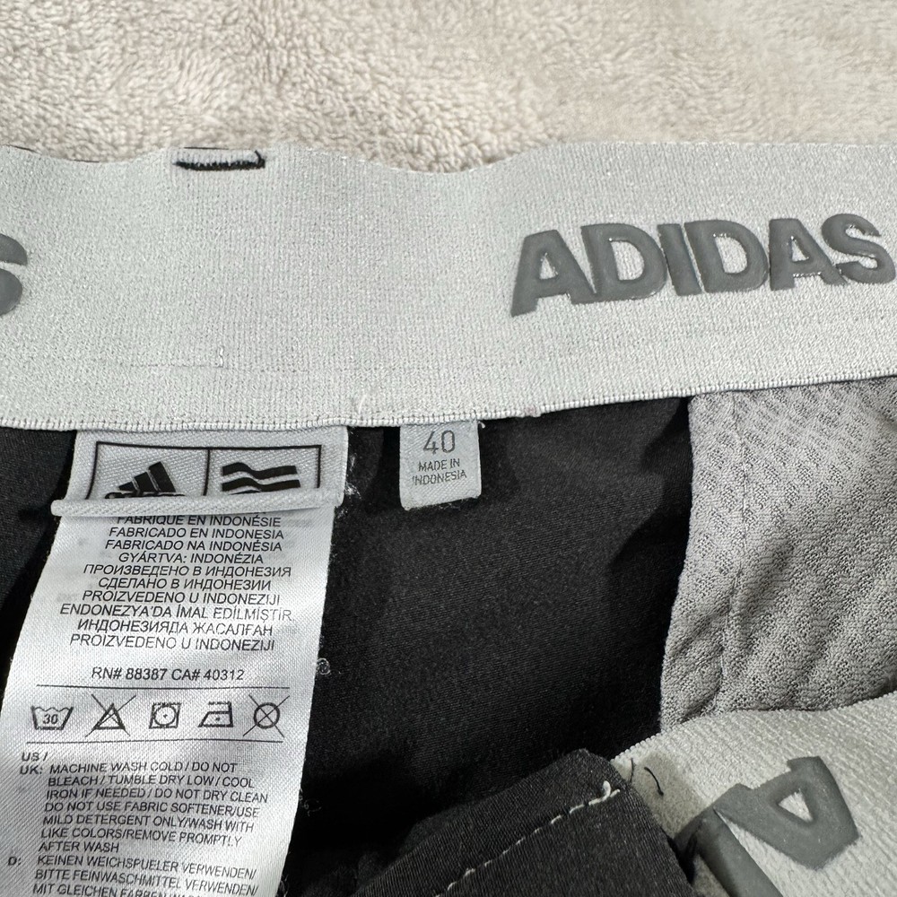 Adidas Shorts Mens Size 40 Black Flat Front Performance Tech Chino Golf Stretch