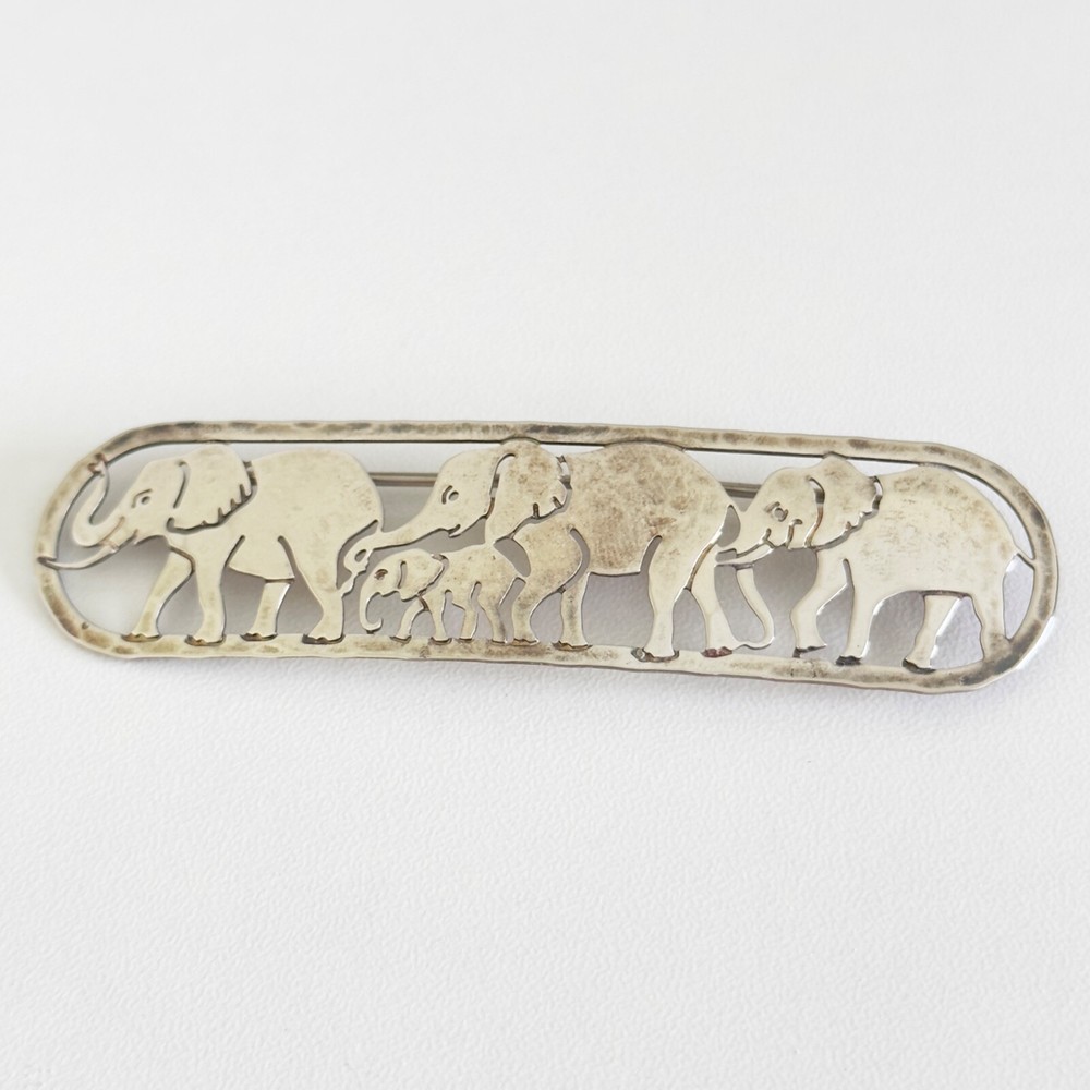 Vintage Wild Bryde Signed Silver Tone Baby Mother Elephant Animal Bar Brooch Pin