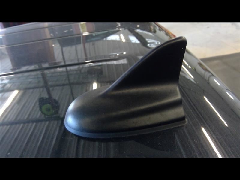 RAM1500   2016 Antenna 369855
