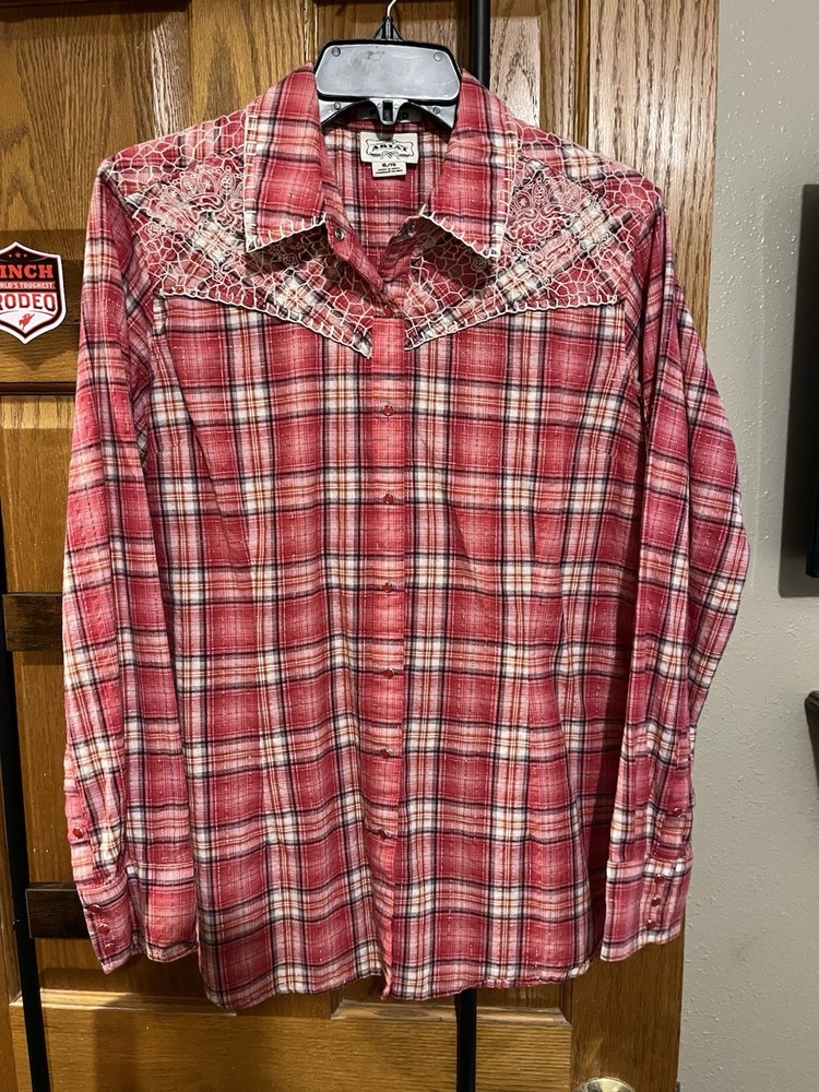 Women’s Ariat Western Long Sleeve Pink Plaid Shirt w/Pearl Snaps & Crochet Large