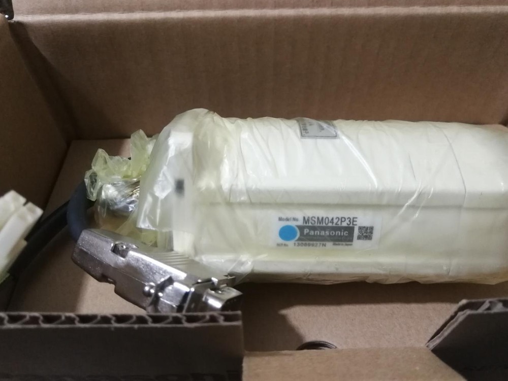 Panasonic MSM042P3E AC Servo Motor MSM042P3E New Expedited Shipping 1PC