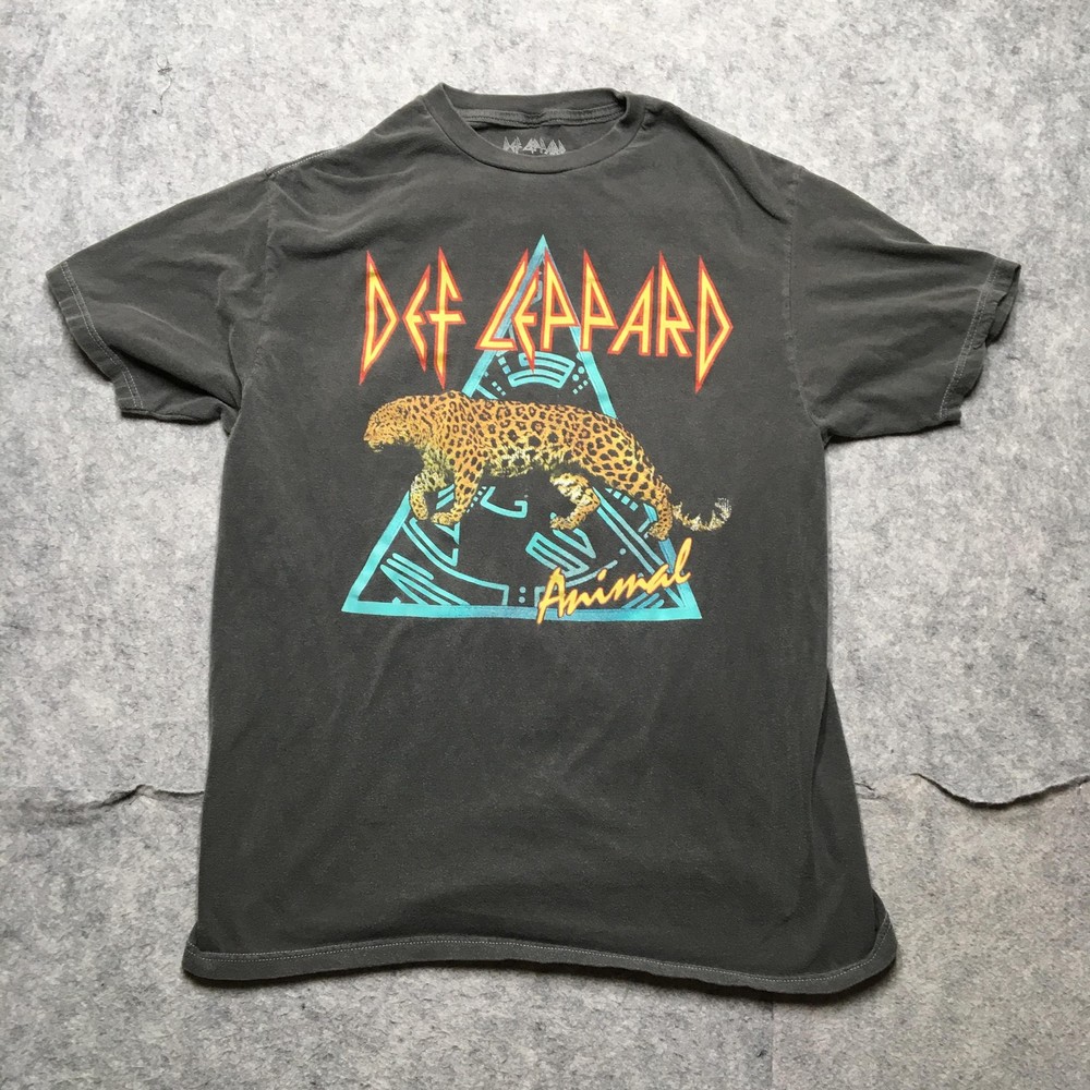 Def Leppard Shirt Mens XL Gray Animal Leopard Graphic Band Tee Rock Music