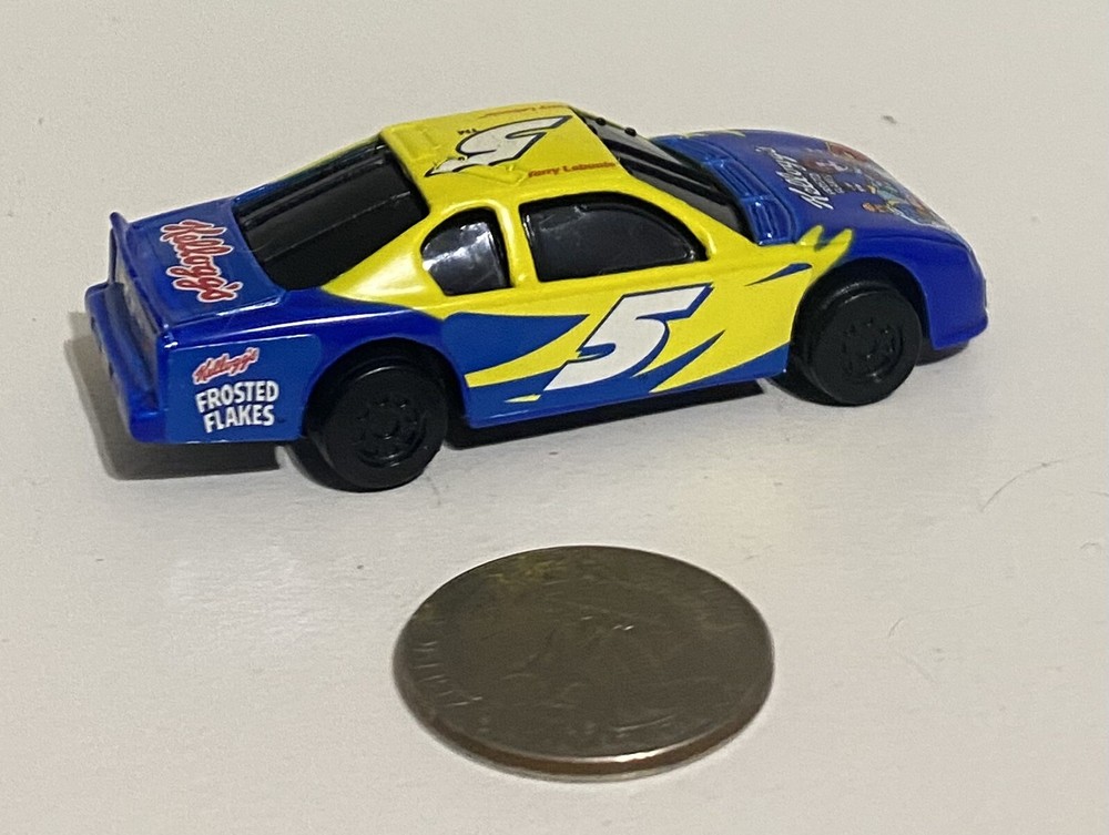 ⭐️RARE 2000 KELLOGG'S Frosted Flakes Cereal NASCAR  1/64 Diecast Car Tot Vehicle