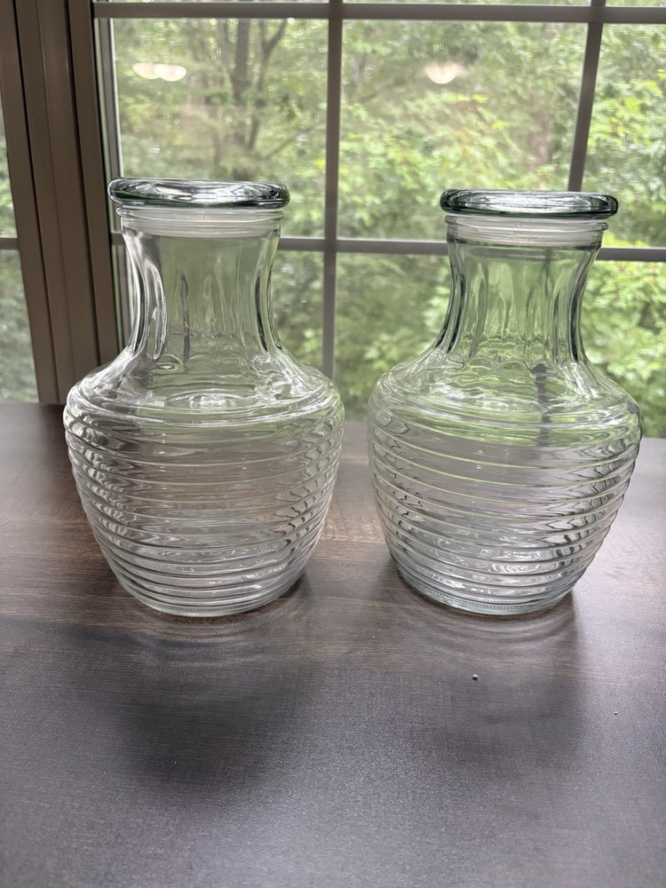 Anchor Hocking Clear Glass Beehive Pitcher with Lid for Juice or Water