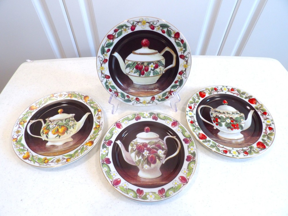 Set of 4~Email de Limoges Godinger Salad Luncheon Plates~Teapots with Fruit