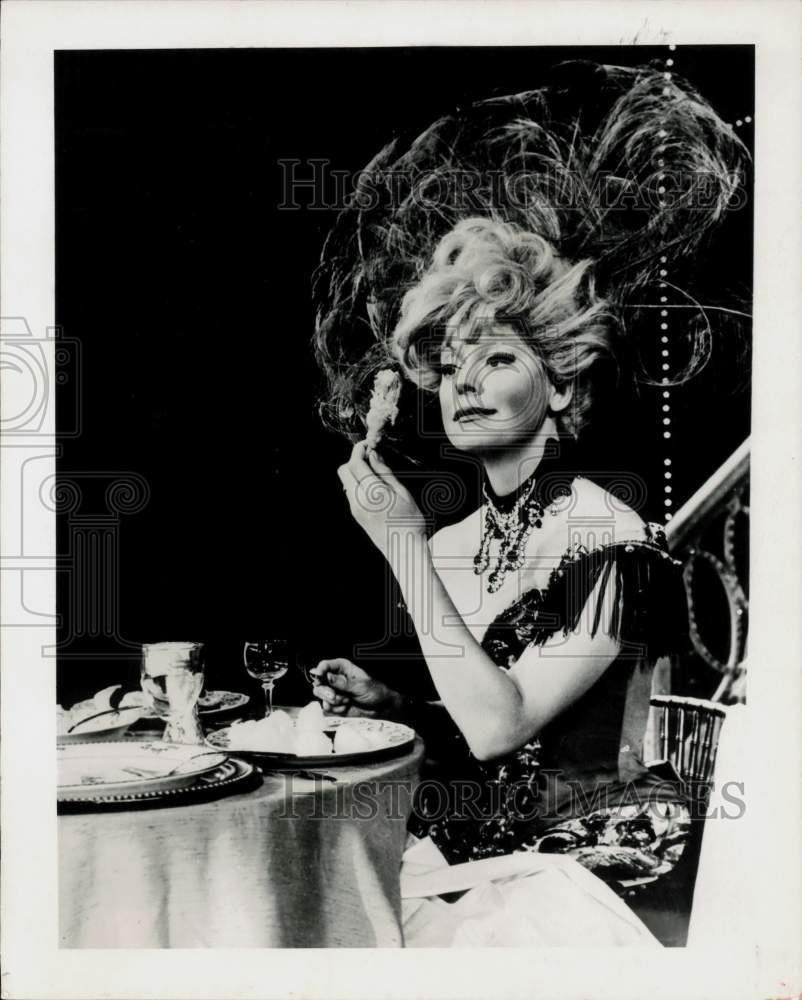 1967 Press Photo Actress Carol Channing in 