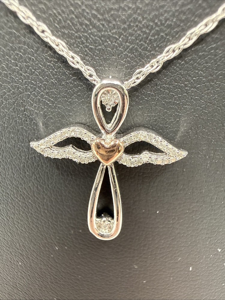 Vintage JWBR 925 Sterling CZ Angel W/Vermeil Heart Pendant Necklace. 2.8 Grams.
