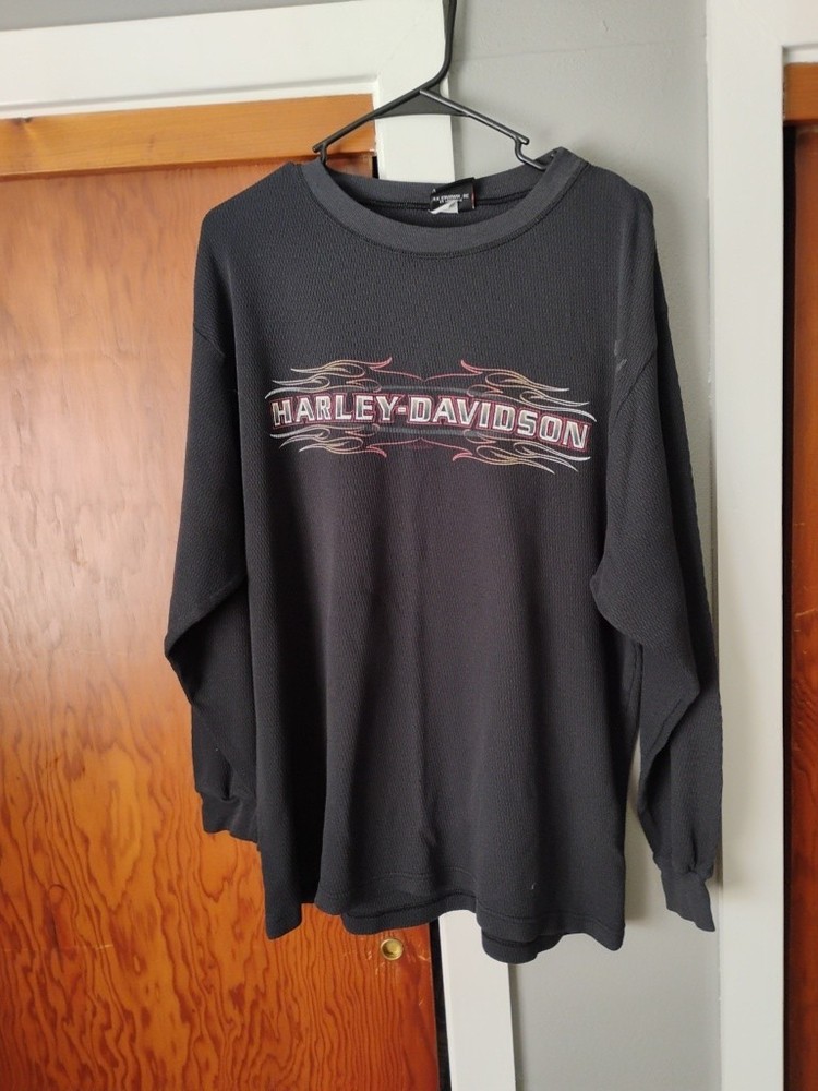 Officially Licensed HARLEY DAVIDSON  L Waffle Knit Long Sleeve Black Shirt