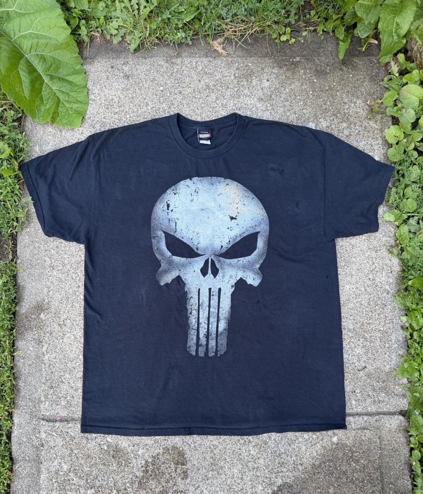 Vintage Heavyweight Punisher Shirt By Marvel In Size XL Perfect For The Movie!