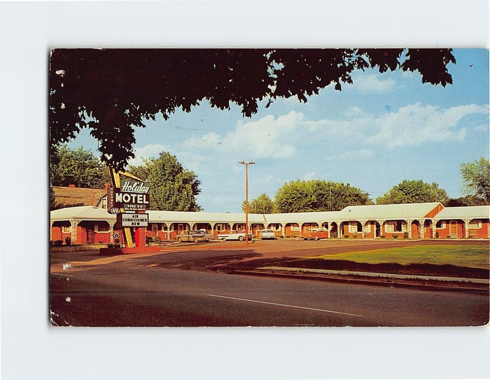 Postcard Holiday Motel Cave City Kentucky USA