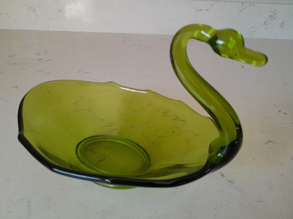 Vintage MCM Viking Glass Swan Figurine Trinket Dish Olive/Avocado Green