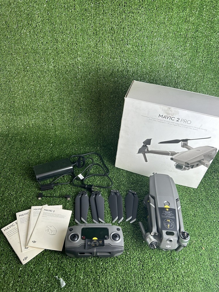 DJI Mavic 2 Pro - Drone Quadcopter UAV with Hasselblad Camera 3 Axis For Parts
