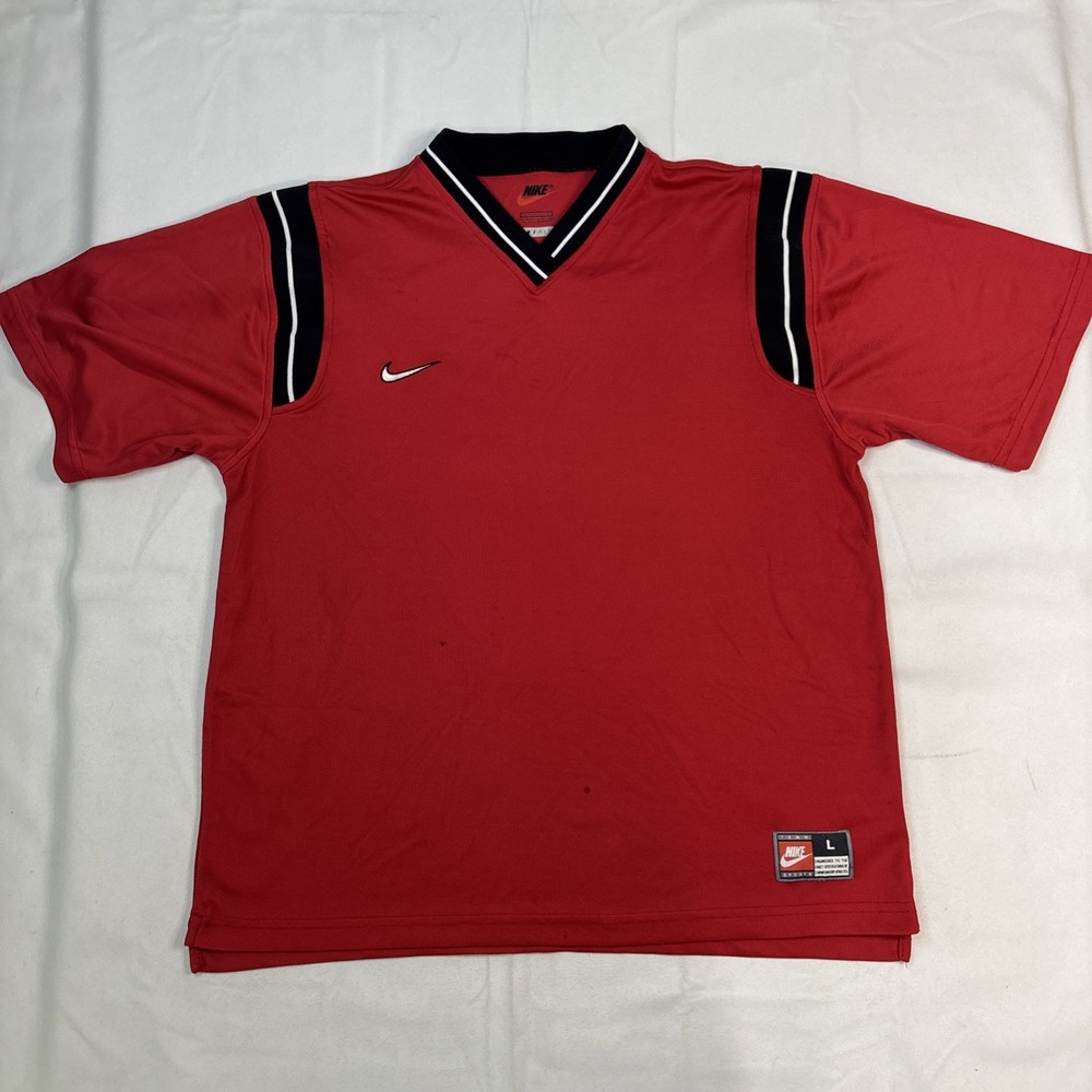 Nike Soccer Jersey Men’s Large Red V Neck Y2K Athletic