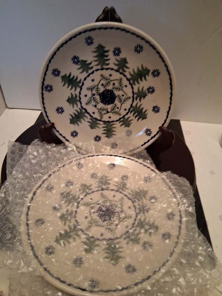 Vintage Set Of 3 Boleslawiec Polish Pottery Christmas Evergreens Salad Plates.