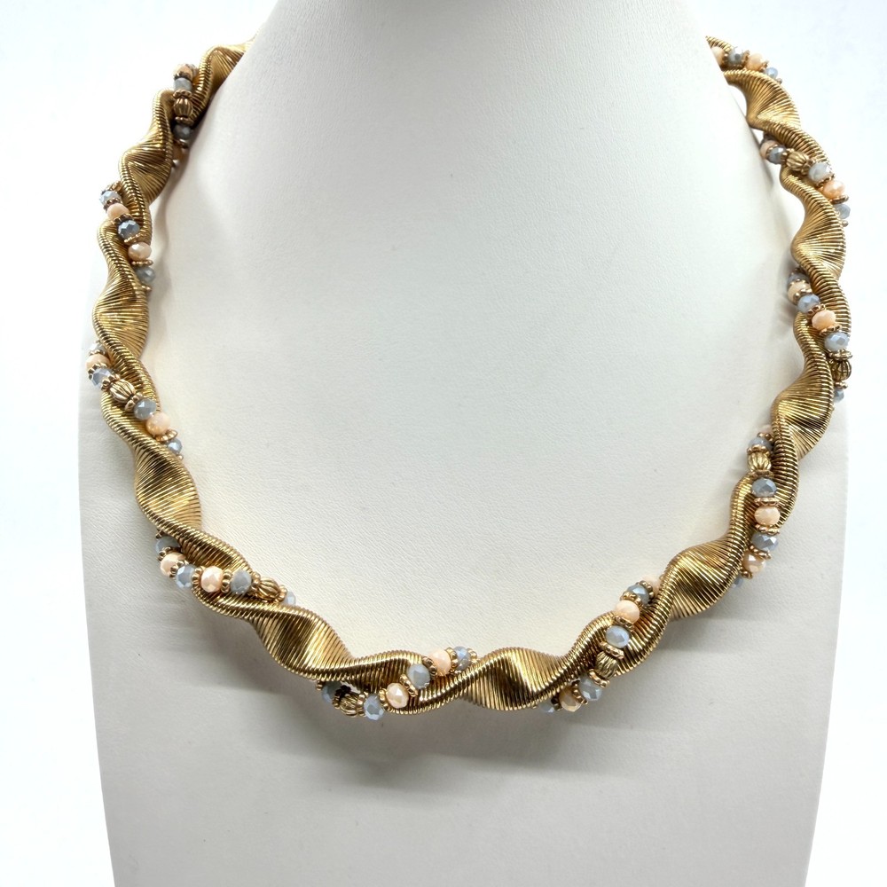 VTG Retro Gold Tone Twisted Wire Choker Necklace Beaded Crystal Magnetic Clasp