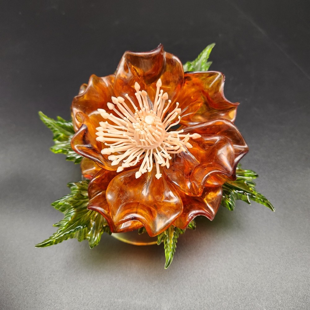 Vtg MCM Lucite Magnolia Flower & Leaves Wired Floral Arrangement Acrylic 7.5 x 7