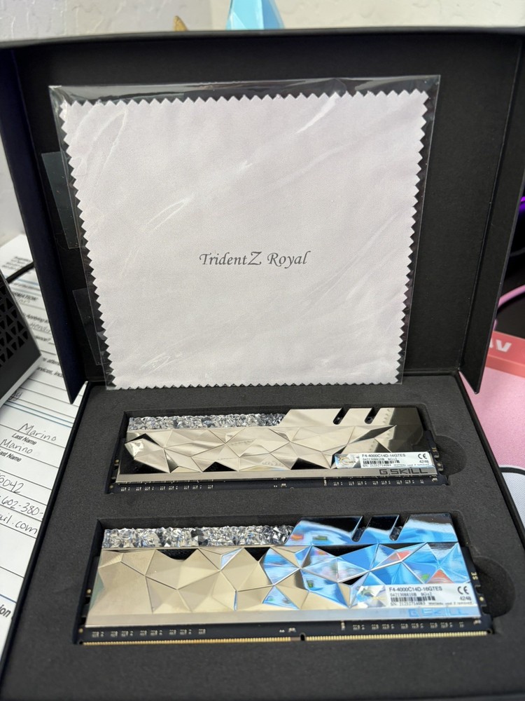 G.SKILL TridentZ Royal Elite RGB 16GB (2x8GB) 4000 MHz (CL14) *14-15-15-35* DDR4