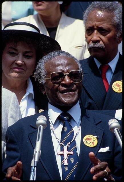 New York City NY Desmond Tutu 1986 speaking at podium Nobel Prize winner