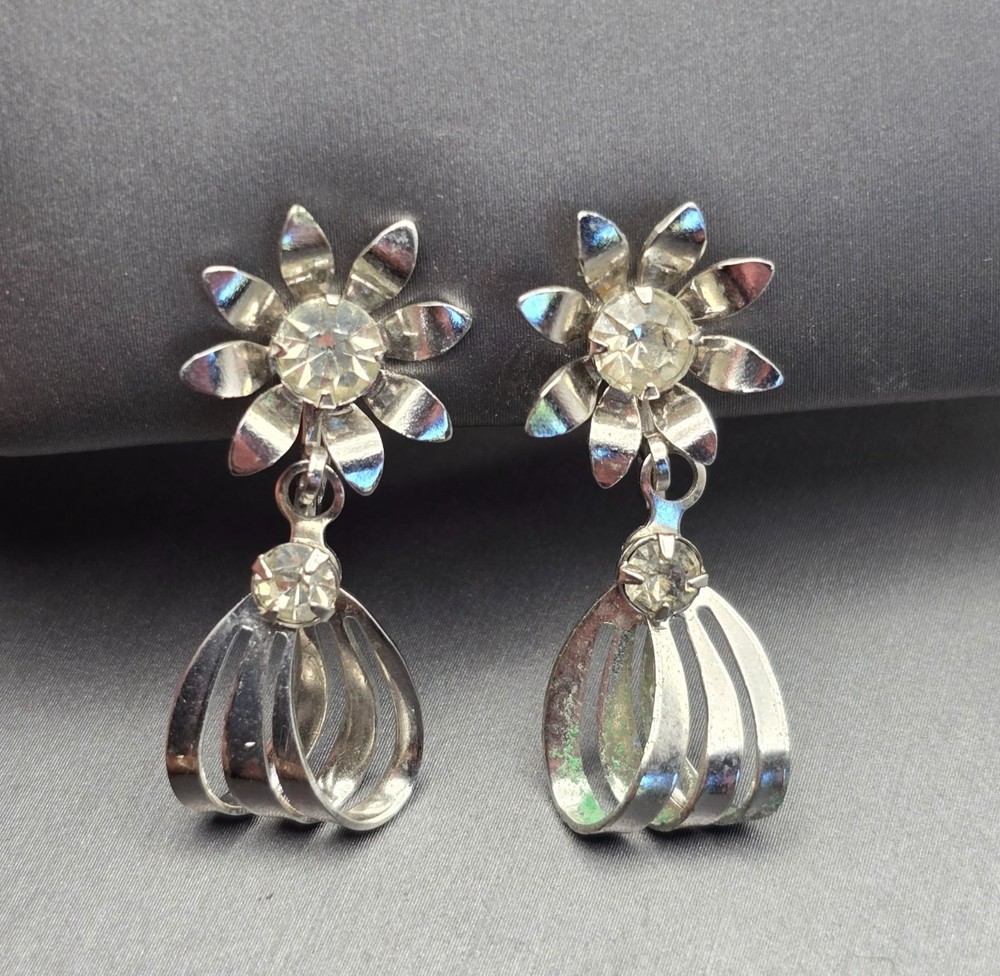 VTG Rhinestone Floral Dangle Screw Back Earrings 1.5