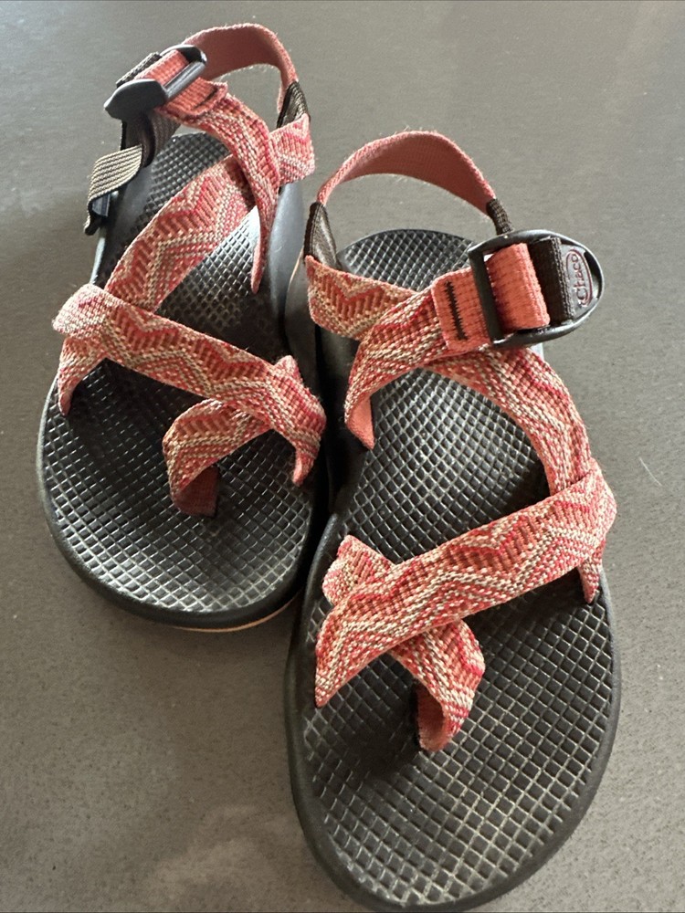 Chaco Z2 Yampa Womens Size 7 Orange Brown Beach Walking Outdoor Hiking Sandals