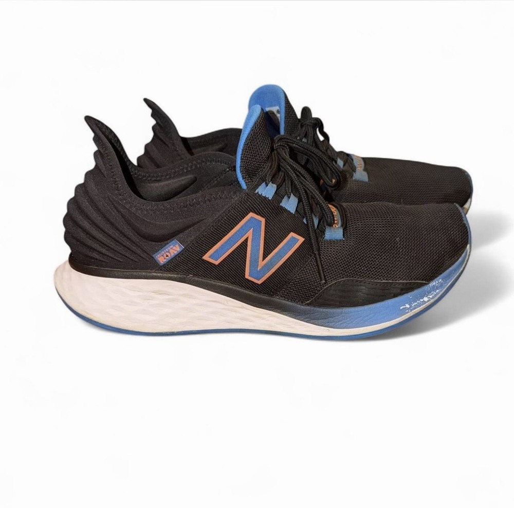New Balance Fresh Foam Roav Mens 9 Black Blue Running Shoes Sneakers