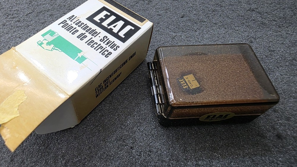 New Old Stock ELAC D 455-E with Original Stylus