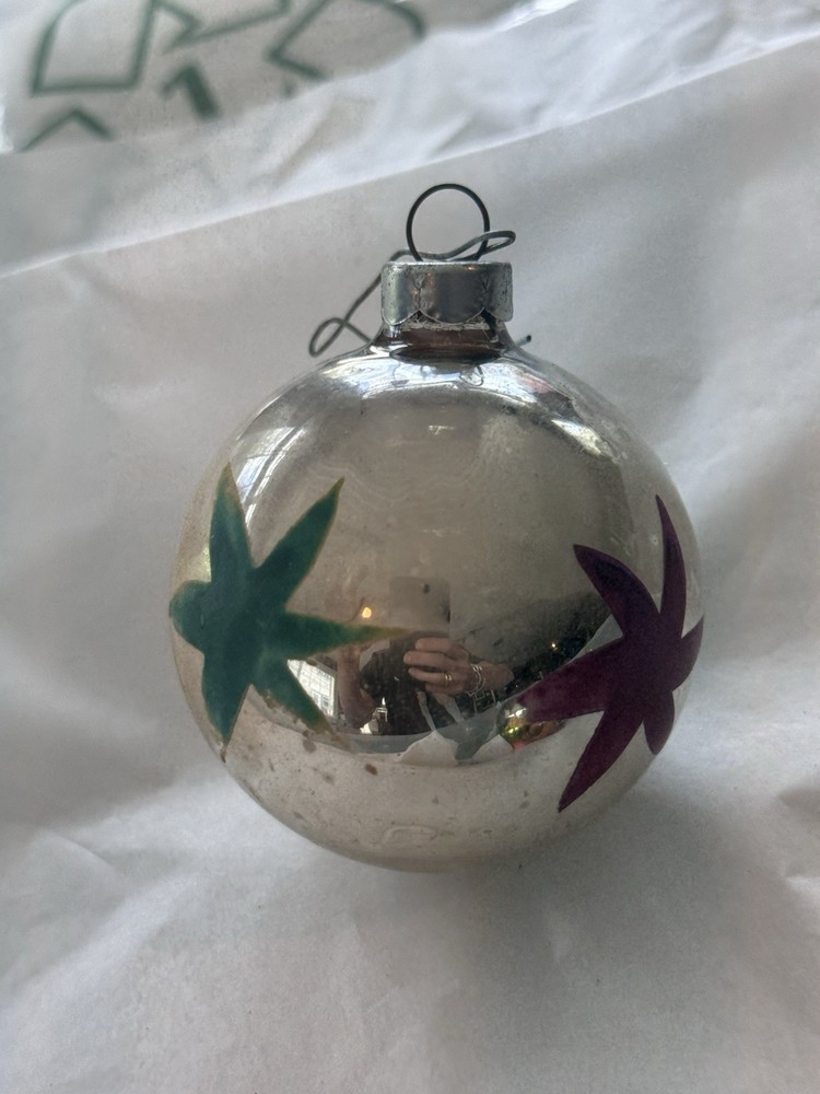 Vintage Shiny Brite Star Pattern Hand Painted Bulb Ornament Made In US Of A