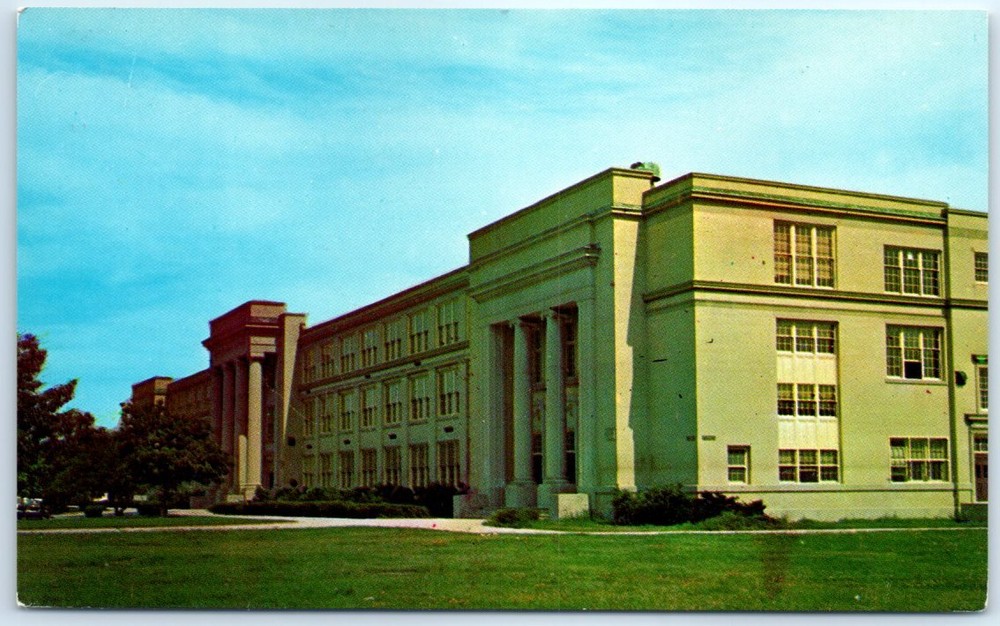 Postcard - English High School - Lynn, Massachusetts