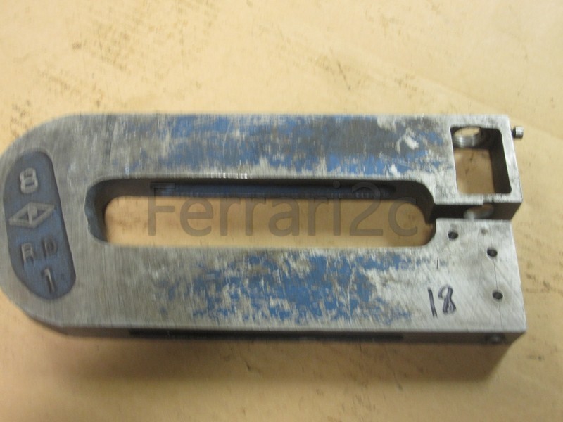 Pierce All C-Frame 8-RD-1