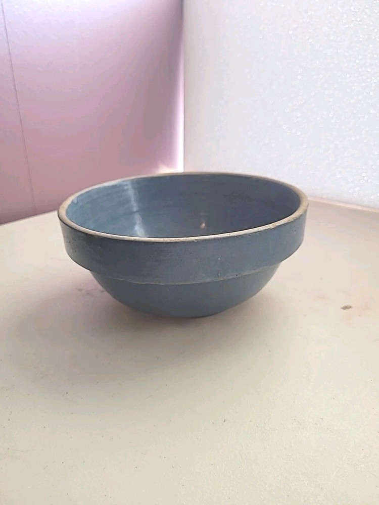 9 In. Blue Stoneware Pottery Mixing Bowl