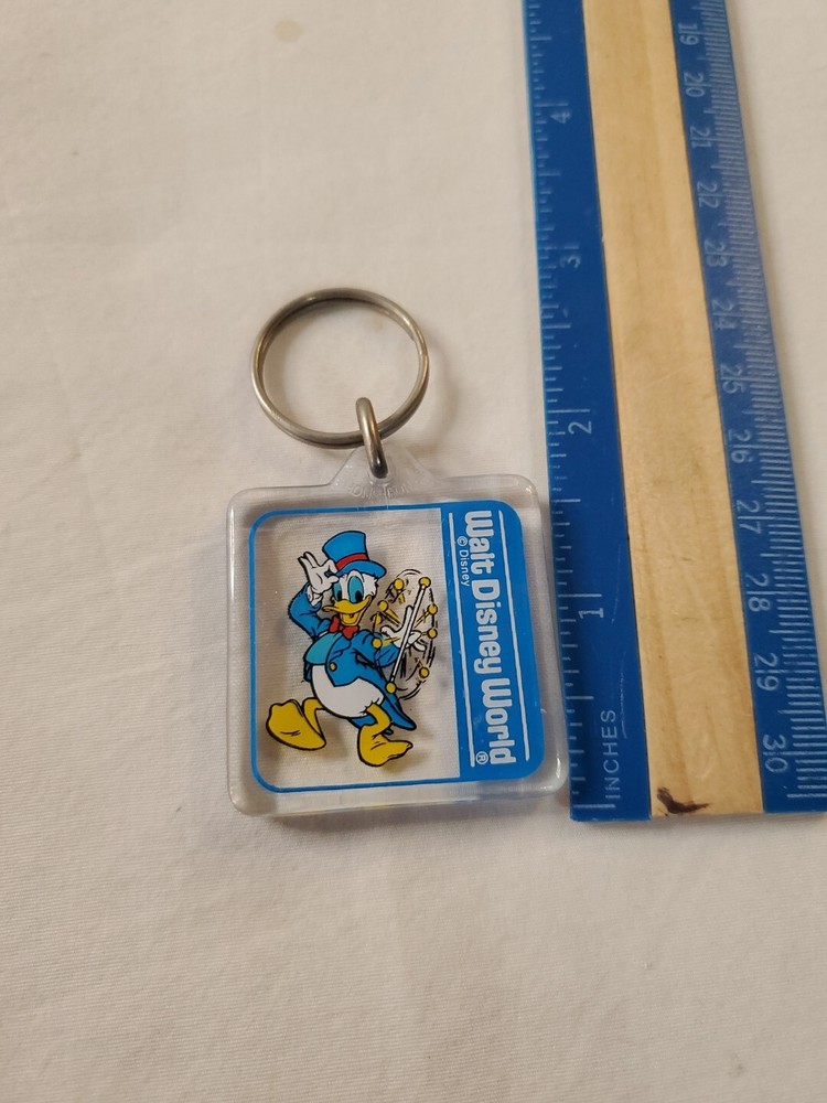 Vintage Disney Donald Duck Acrylic Keychain Walt World Souvenir