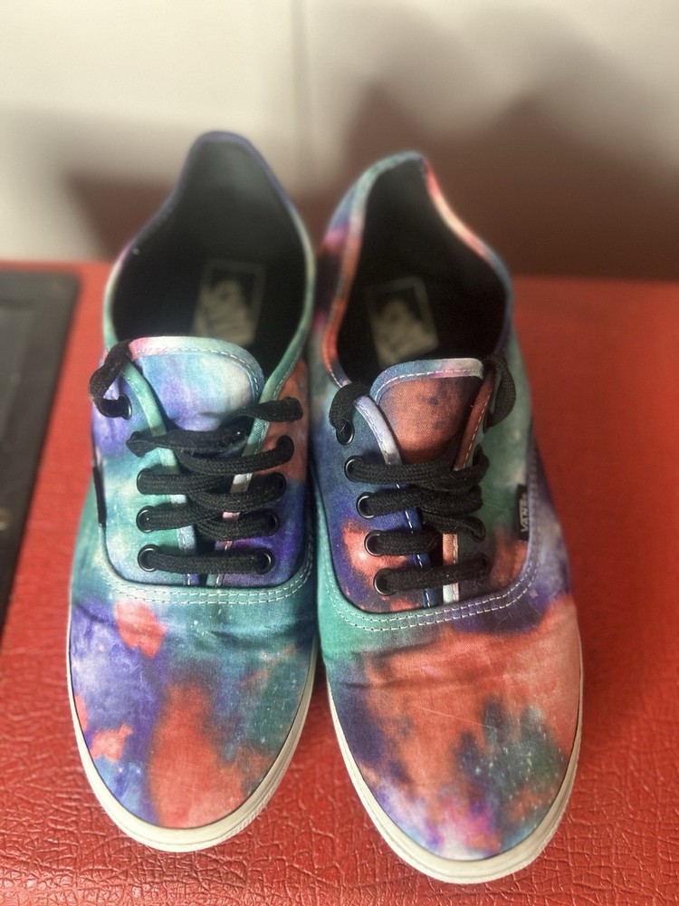 Galaxy VANS Size Men’s 7.5 Women’s Size 9