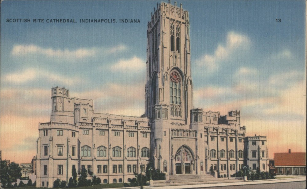 Indianapolis, Indiana Scottish Rite Cathedral Original Vintage Postcard