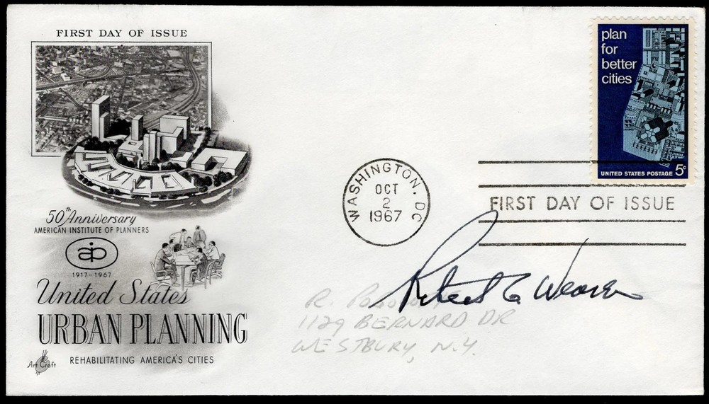 US 1967 #1333 FDC Signed by Robert C. Weaver, Secretary of  Housing & Urban P...