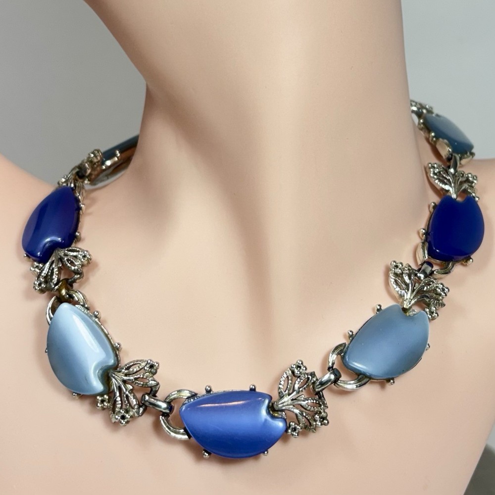 Vintage Thermoset Blue Shades Necklace Silver Tone Link Design Choker 14