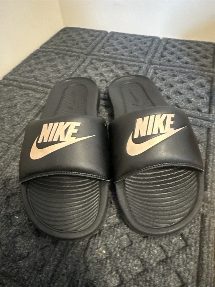 Nike Victori One Slides Womens Size 10 Black Gold CN9676