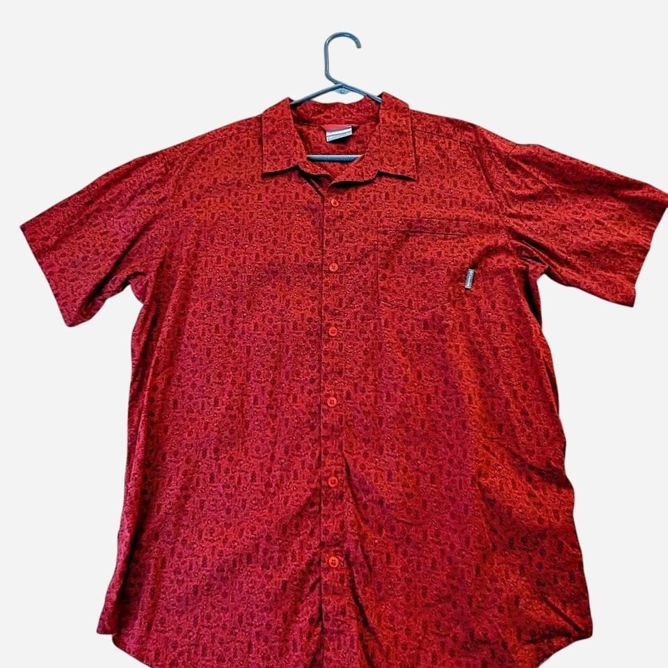 Columbia Short Sleeve Shirt Camping Graphics Red Button Down Men's Size Medium