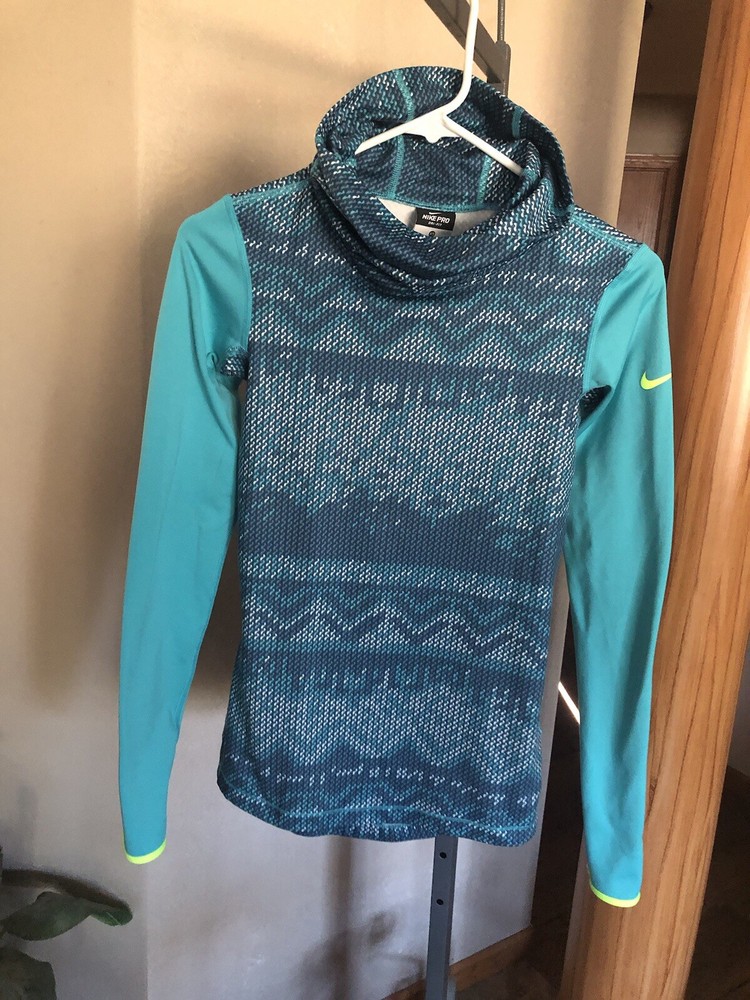 Women's NIKE PRO Dri-fit Long Sleeve Pullover size XS EUC!