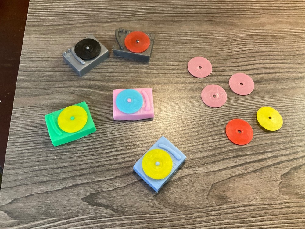 Lot of 5 Vintage Mattel Barbie Doll Record Players Records # 2