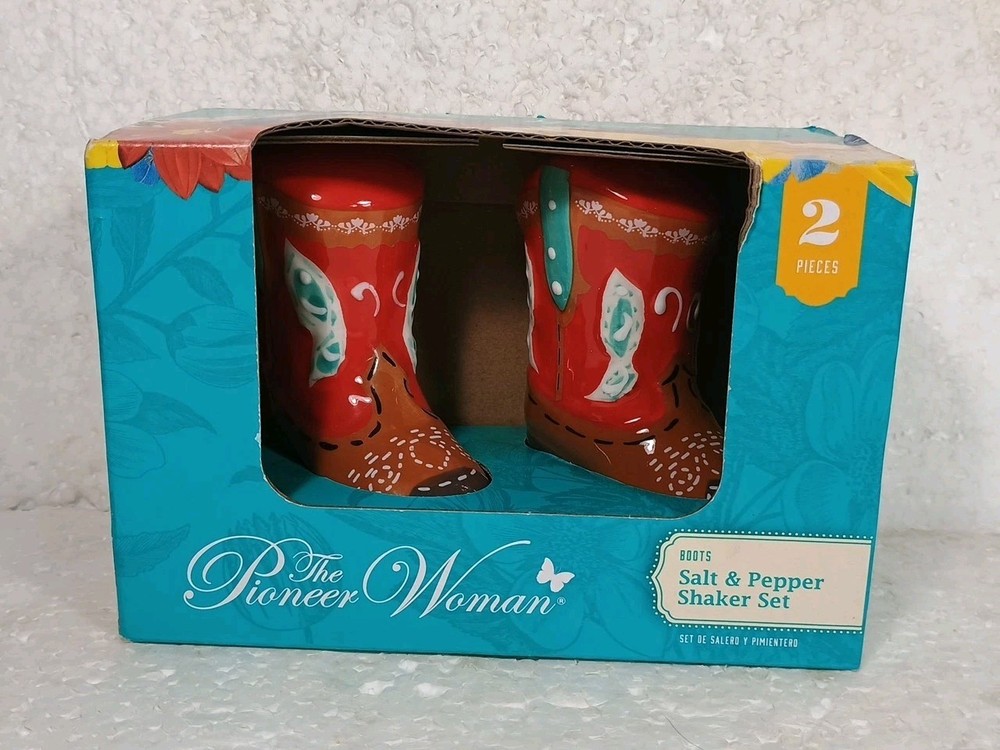 The Pioneer Woman Red Cowboy Boots Salt and Pepper Shaker Set Open Box Condition