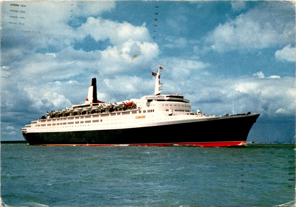 Cunard ship, New Super Queen Elizabeth 2, 65, 863 gross tonnage,  Postcard