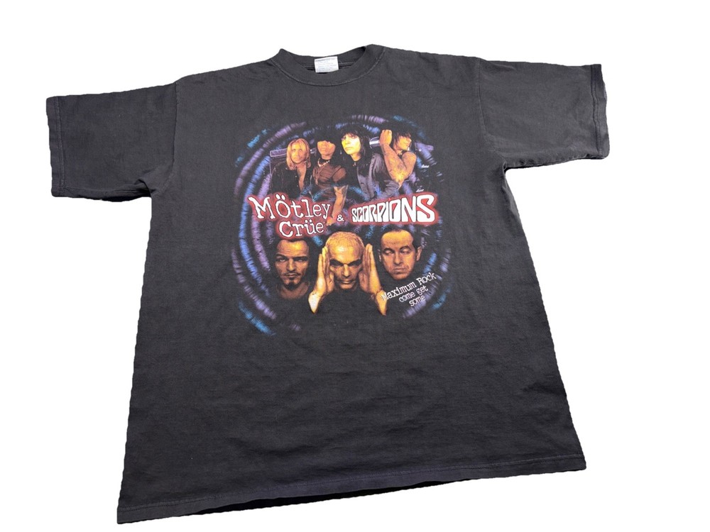 Vintage Motley Crue 1999 Scorpions Maxium Rock Concert Tour T Shirt Sz L Band