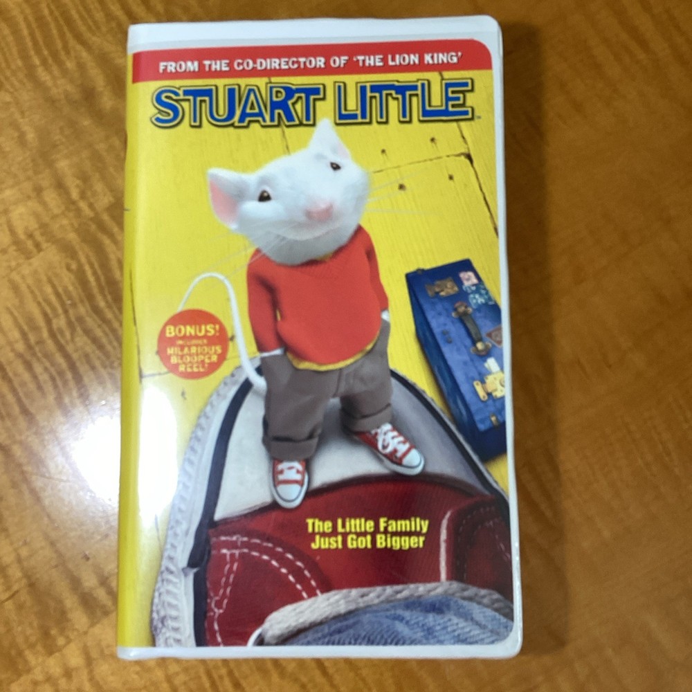 Stuart Little (VHS, 2000, Clamshell Case Closed Captioned) New